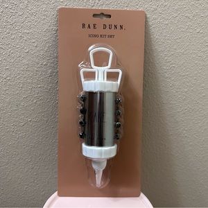 Rae Dunn Icing Kit Set
